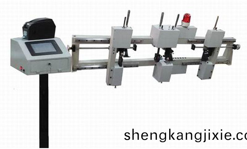 LPBH120.6型(xing)在(zai)線接觸式測(ce)厚儀